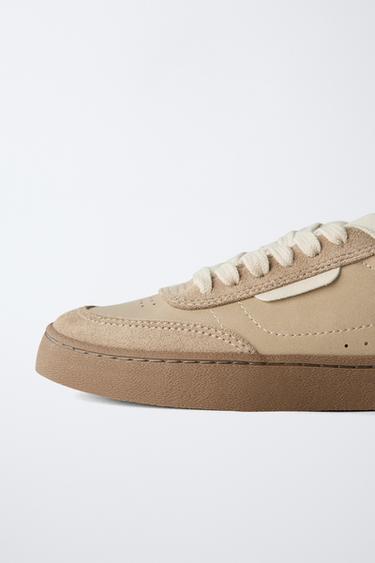 TENNIS DÉTAIL - Marron de Zara - Image 3
