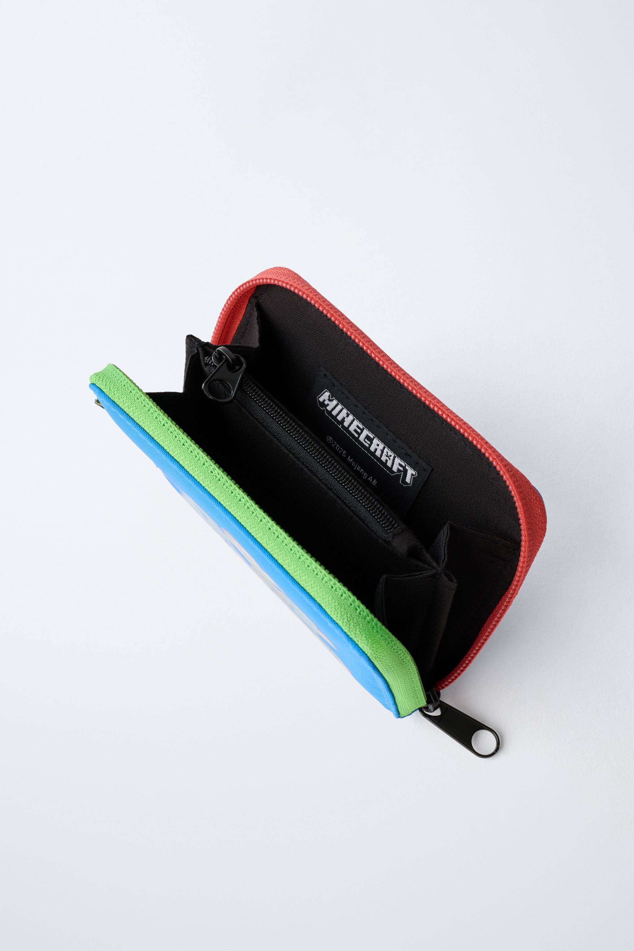 MINECRAFT WALLET © MOJANG AB. ™