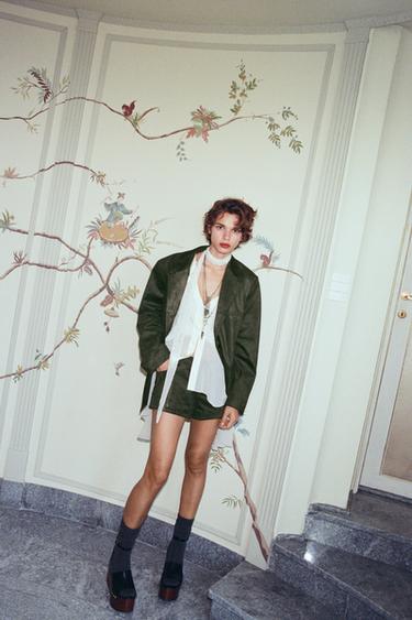BLAZER IN WILDLEDEROPTIK - Moosgrün von Zara - Bild 0