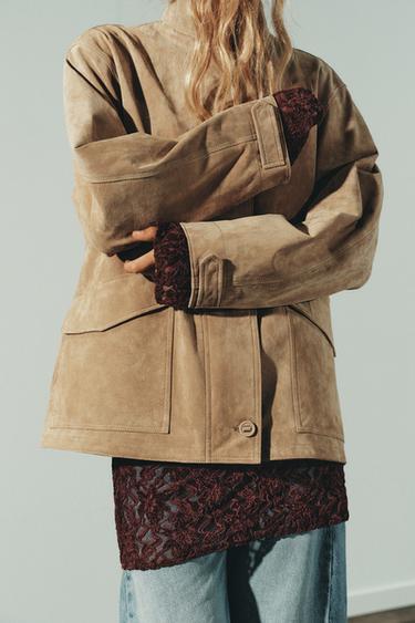 JAS VAN 100% SUÈDELEER - Licht zand van Zara