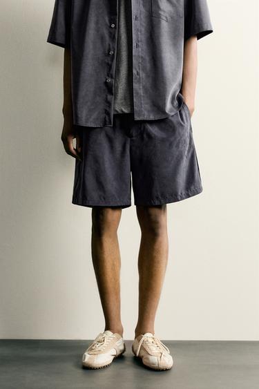 RELAXED FIT FLOWING BERMUDA SHORTS - Navy blue by Zara