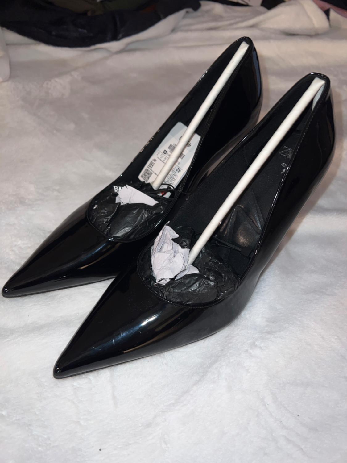 ZAPATO TACÓN ACHAROLADO - Image 5