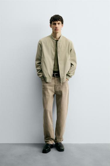 CAZADORA BOMBER LIGERA - Verde claro de Zara - Imagen 0