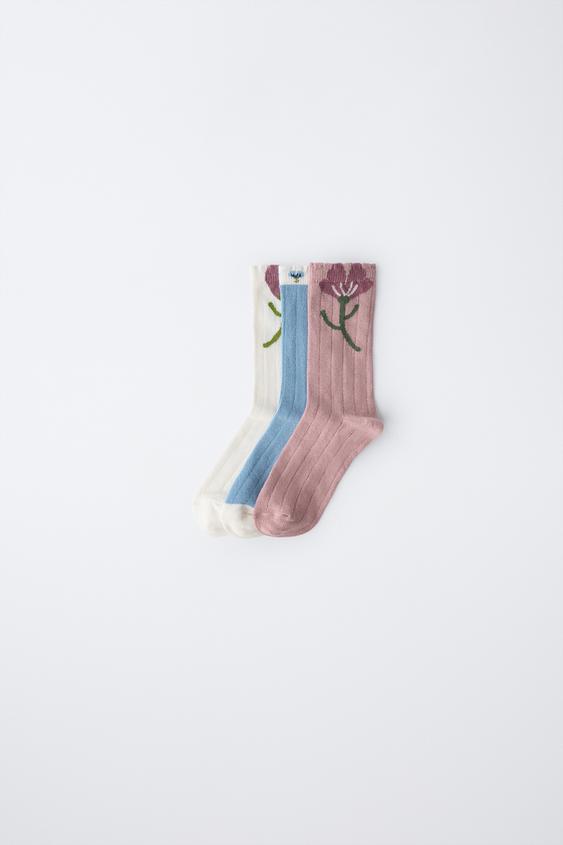 LOT DE TROIS PAIRES DE CHAUSSETTES FLEURS - Rose de Zara - Image 0