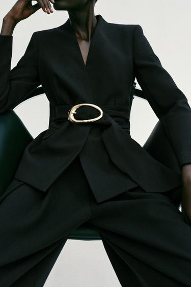 Zara SAKO SA KAIŠEM SA ZLATNOM ŠNALOM KOMPLET – Crna