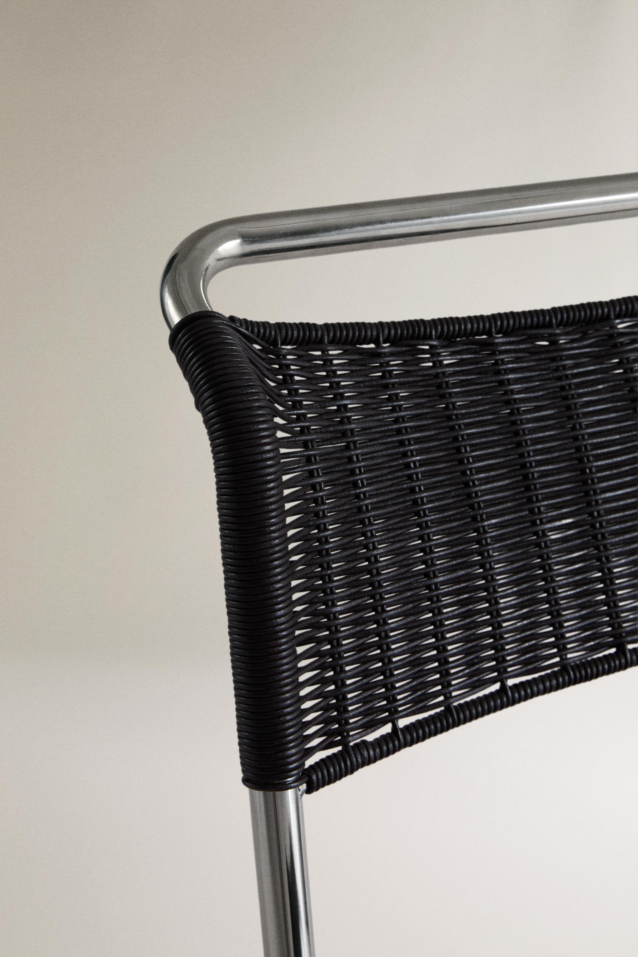 STAINLESS STEEL AND LEATHER CHAIR