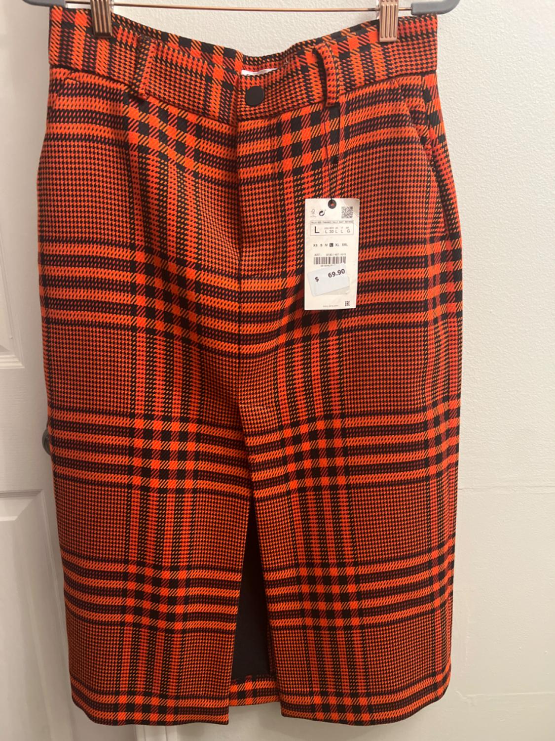 PLAID PENCIL SKIRT