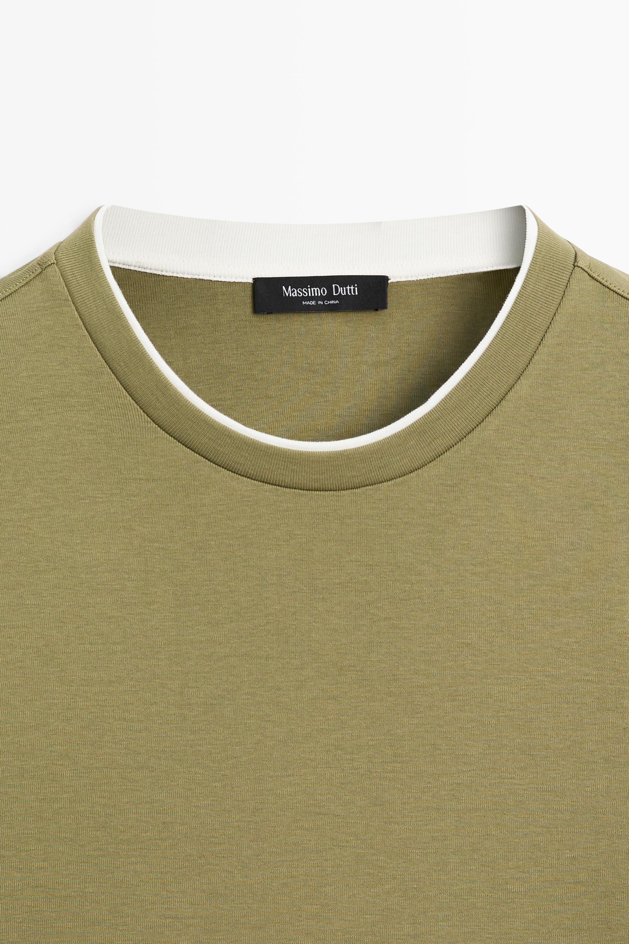 100% cotton layered collar T-shirt