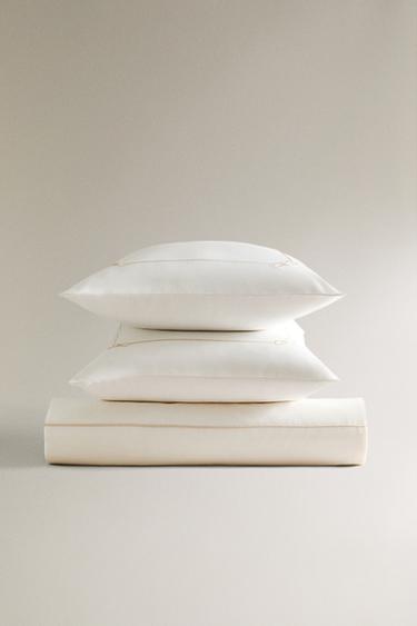 SATEEN DUVET COVER WITH TRIM - كافا الخاص بـ Zara - صورة 0