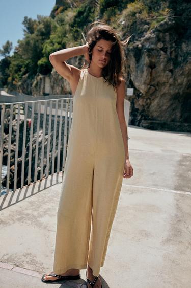 FLOWING JUMPSUIT - 314 by Zara