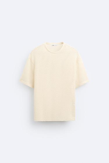 T-SHIRT STRUCTURE RÉSILLE - Écru de Zara