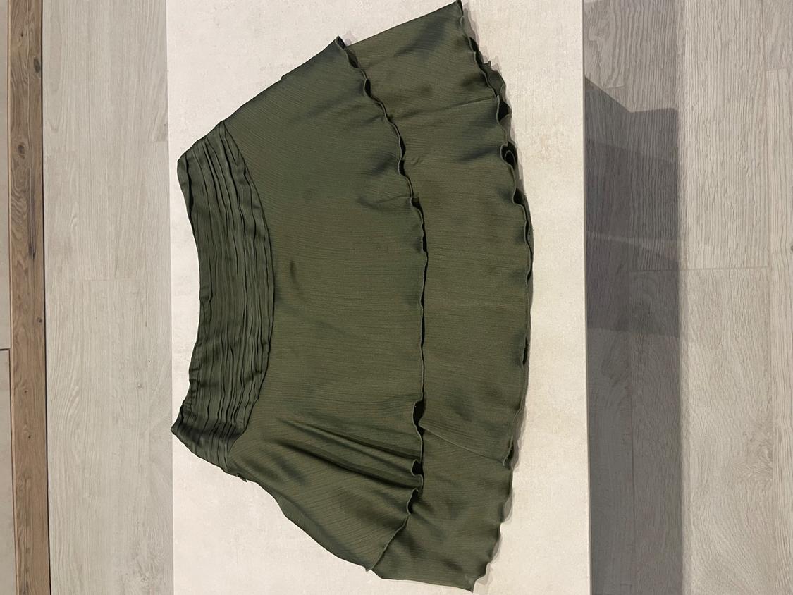 FALDA CON VOLANTES VERDE - Image 2