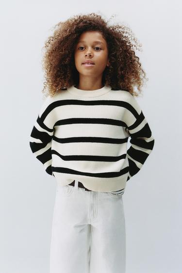 STRIPED KNIT SWEATER - striped by Zara