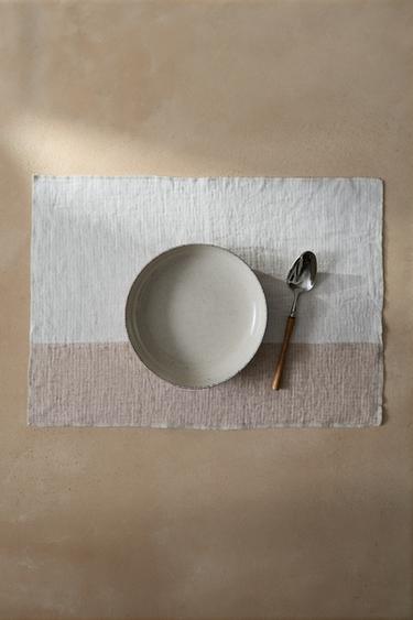 JOGO AMERICANO DE LINHO DUPLO COLORIDO - Cru da Zara