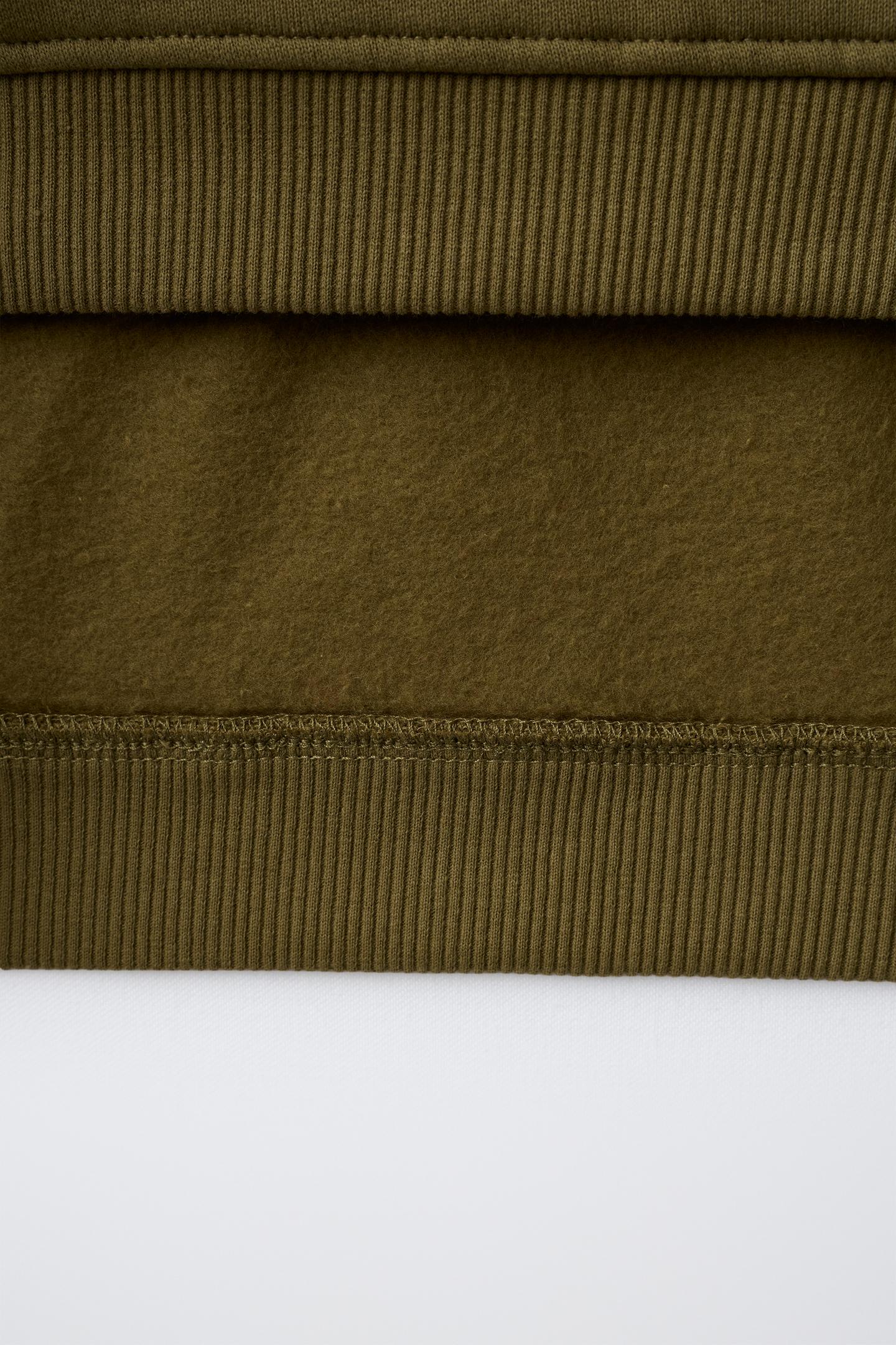 Детская толстовка Zara Bear and Text Print, цвет: Оливковый зелёный — фото 4