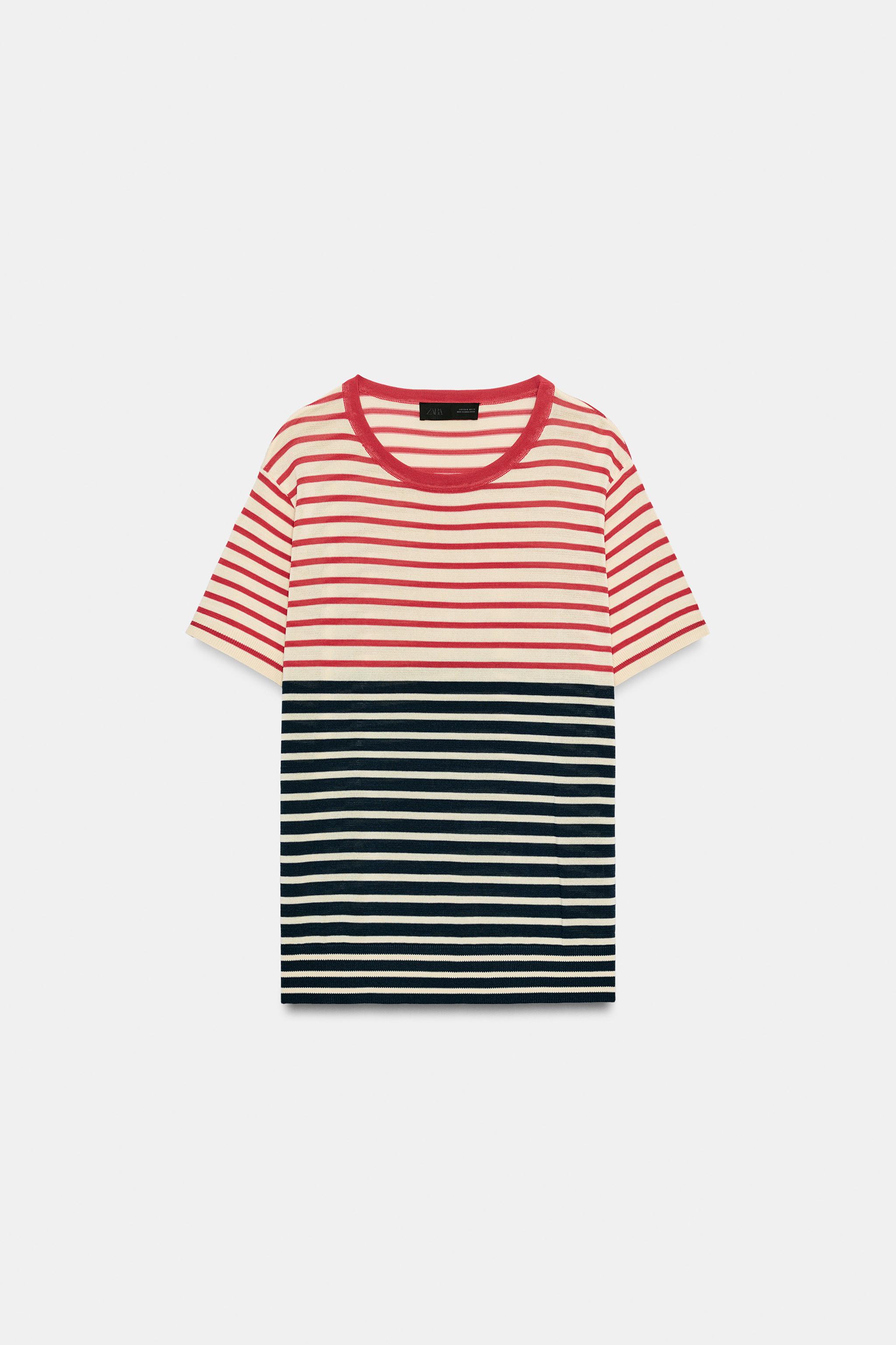 TOP EN MAILLE À RAYURES
