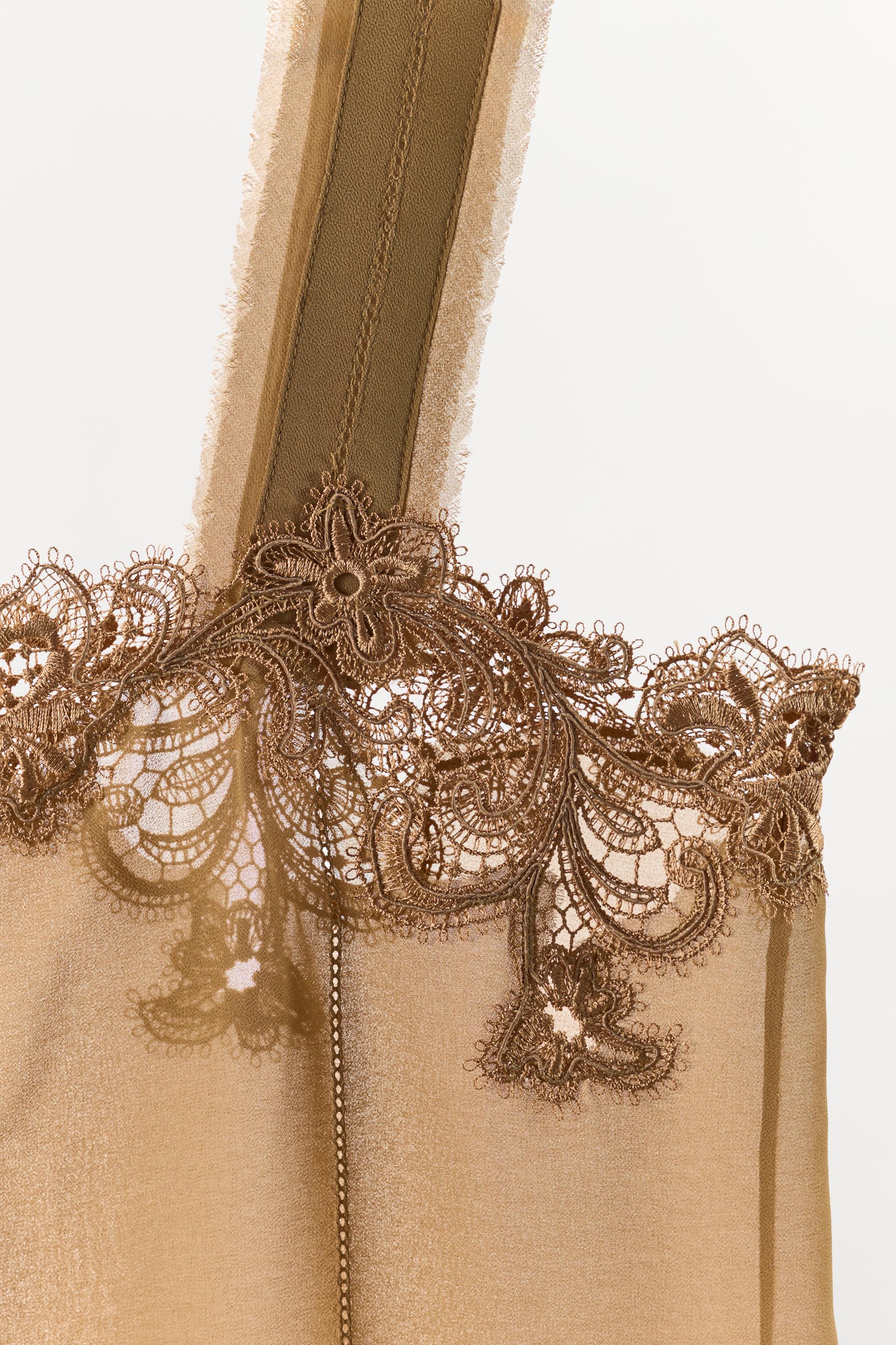 GEORGETTE LACE TOP