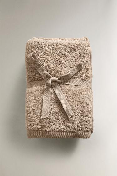 PACK OF HIGH-QUALITY COTTON HAND TOWELS (PACK OF 3) - Dark beige by Zara - Image 0