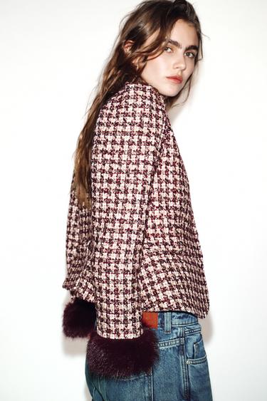 STRUCTURED BLAZER WITH FAUX FUR CUFFS - bordeaux/ecru by Zara - Image 4