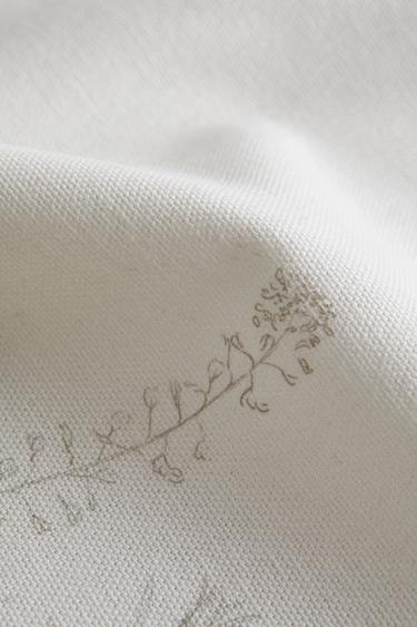 PACK OF PRINTED COTTON NAPKINS (PACK OF 2) - Ecru by Zara - Image 3