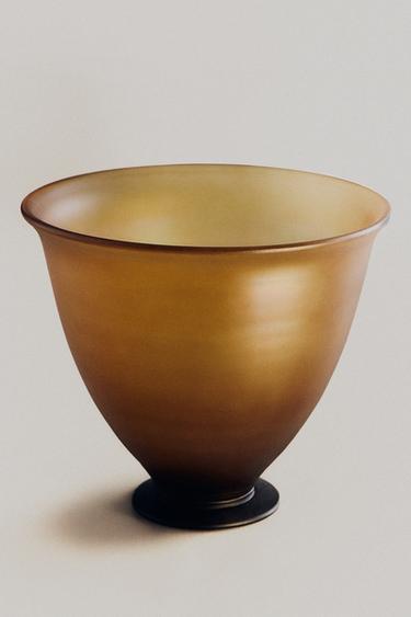 IRISIERENDES GLAS COUPÉ I COLIN KING - Karamell von Zara