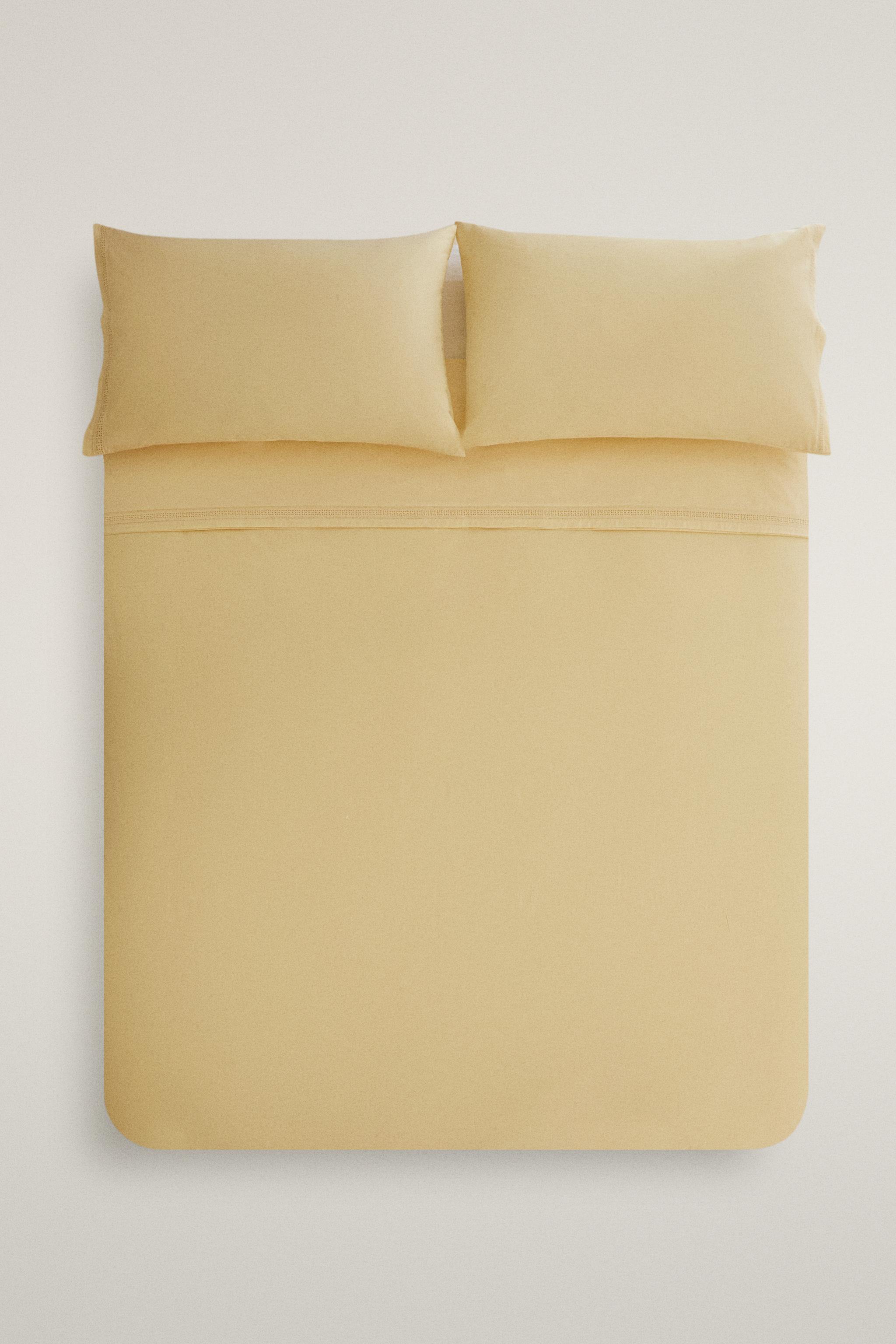 HOUSSE DE COUETTE BRODERIE AJOURÉE