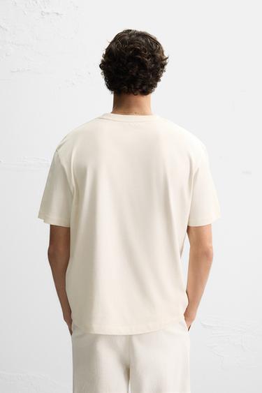 T-SHIRT BRODÉ EN MATIÈRES VARIÉES - Écru de Zara - Image 2