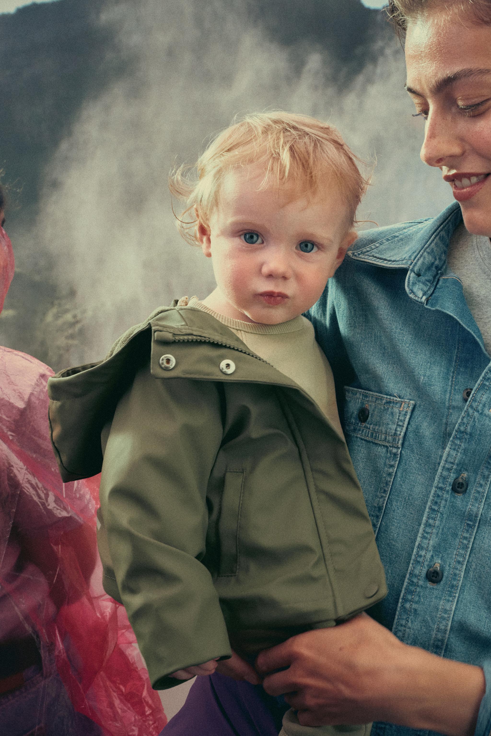 WATER-RESISTANT RUBBERIZED RAINCOAT — Mid-green