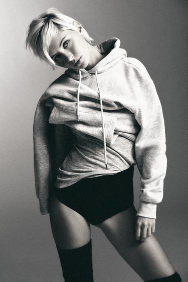 KAPUZENSWEATSHIRT – BASIC - Grau meliert von Zara