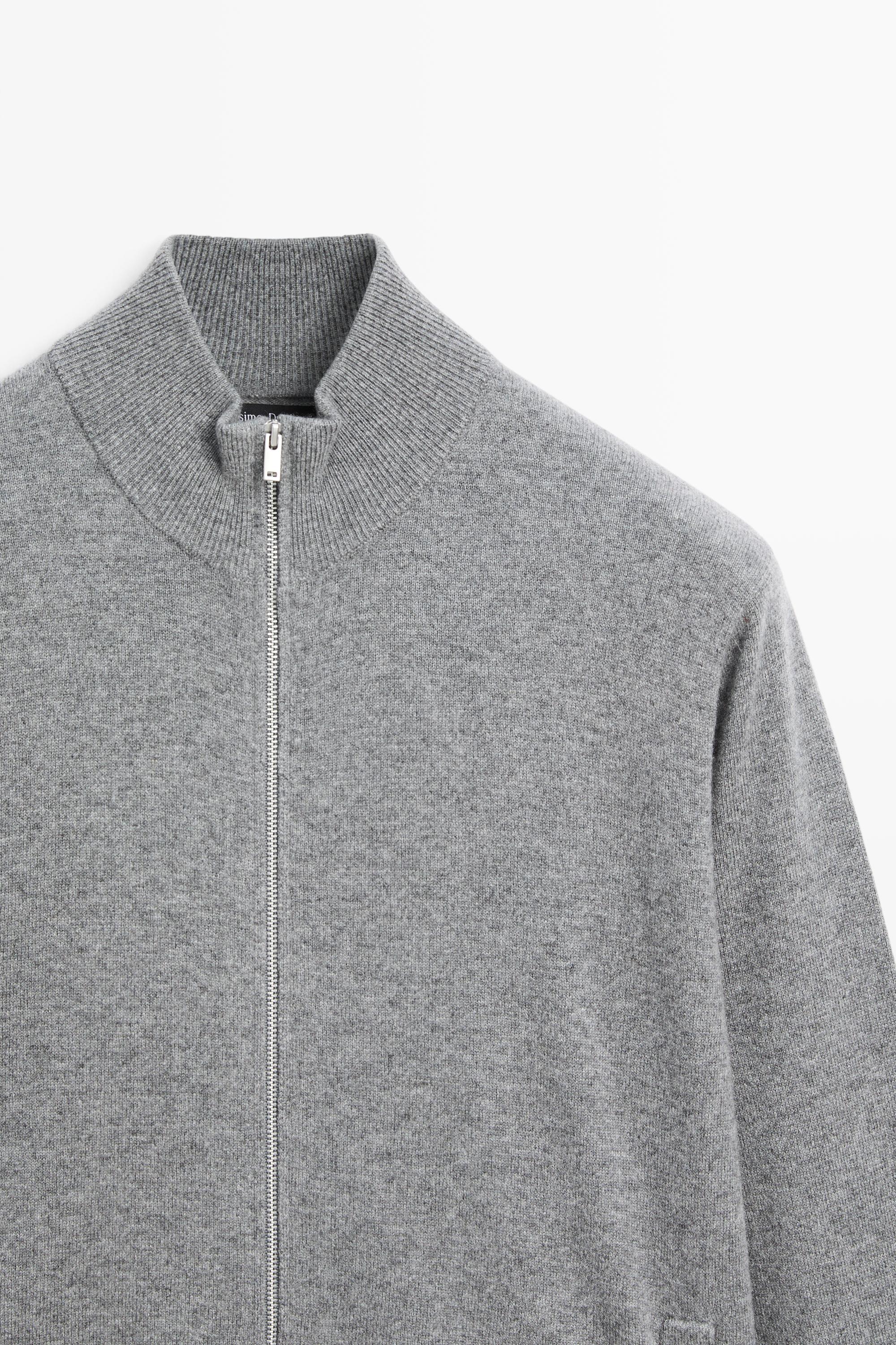 100% cashmere zip-up knit cardigan