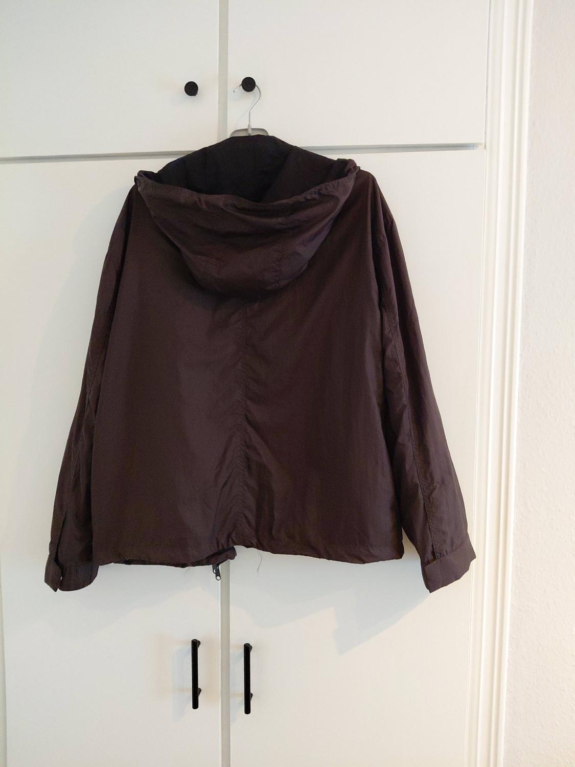 TECHNICAL HOODED JACKET - Image 4