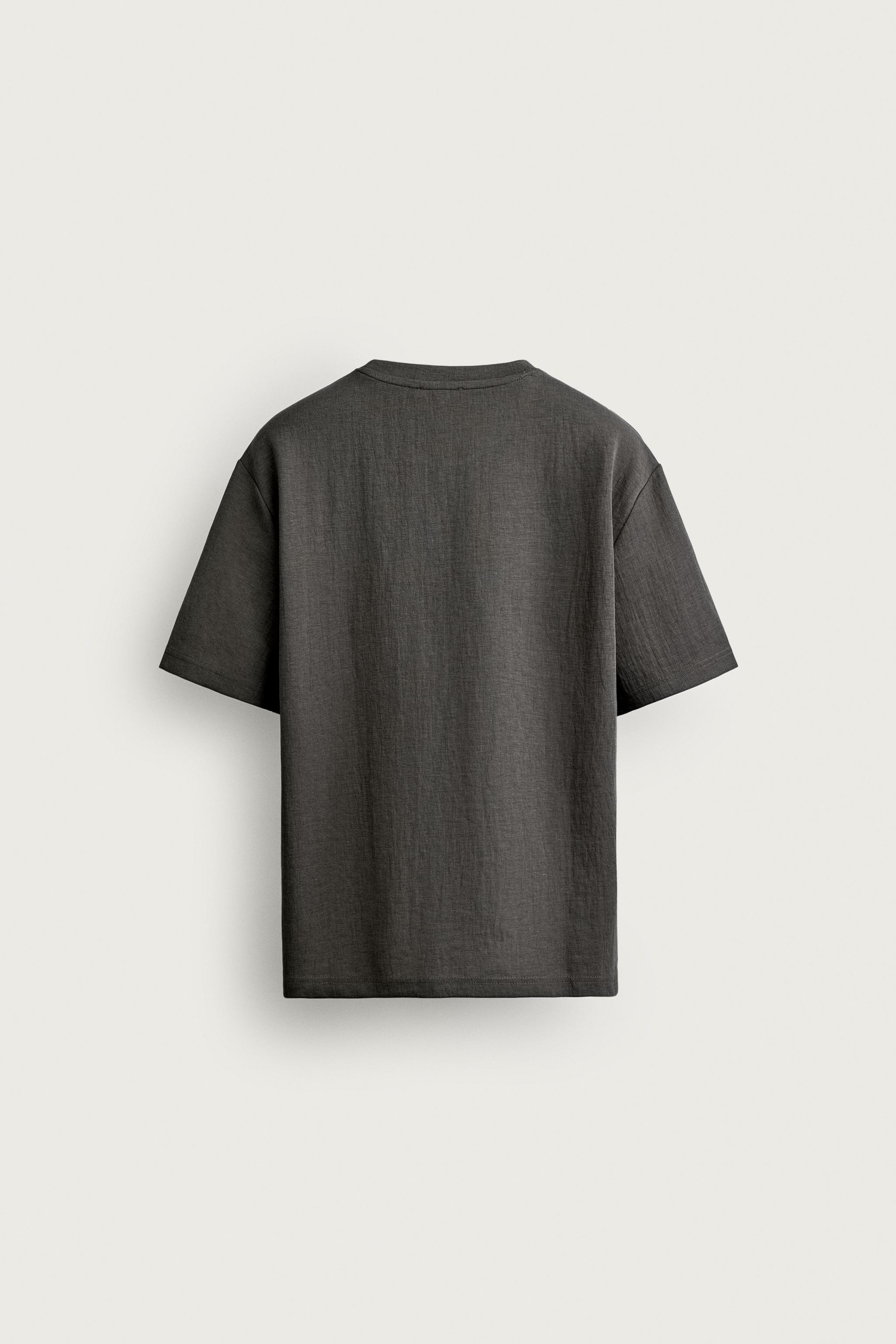 TEXTURED RELAXED FIT T-SHIRT
