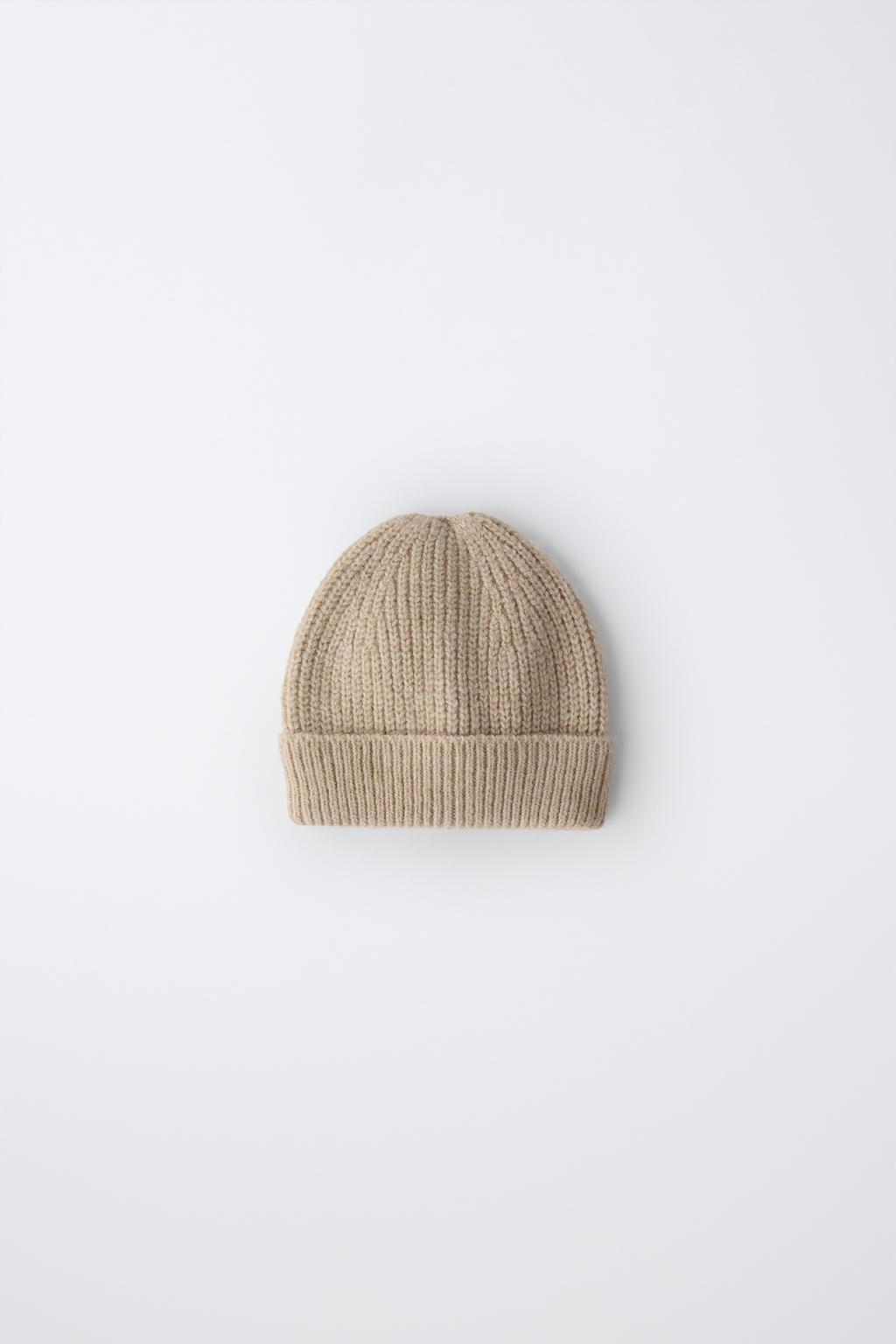 KNIT BEANIE