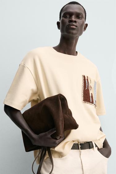 T-SHIRT WITH CONTRAST TEXTURED PATCH - Oyster-white by Zara - Image 4
