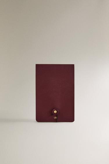 WEEKLY PLANNER WITH CLASP - Burgundy by Zara - Image 0