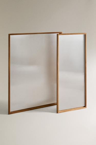 MAGNETIC BOARD WITH WOODEN FRAME - Crème de Zara - Image 1
