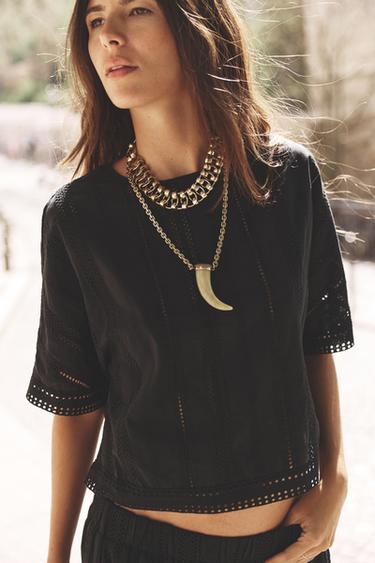 BLUSA COM BORDADOS BORDADOS - Preto da Zara