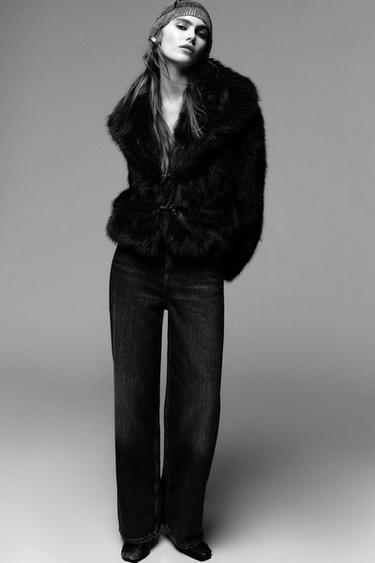 FAUX FUR JACKET WITH TOGGLE FASTENING - Burgundy by Zara