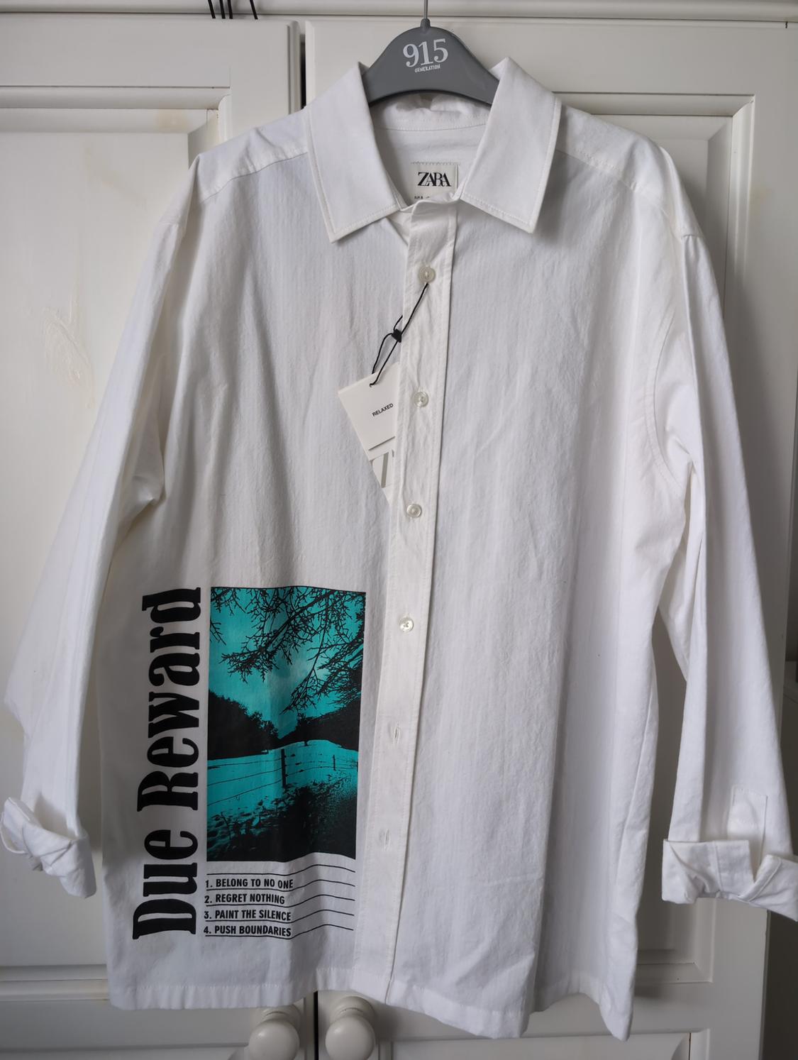 CONTRAST PRINT SHIRT
