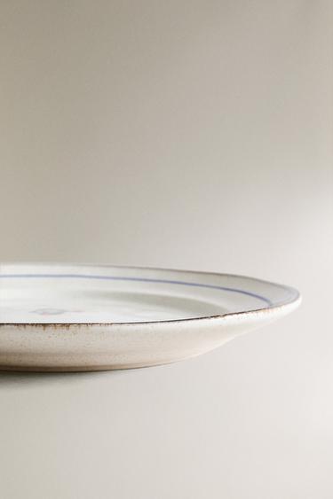 FISH-SHAPED STONEWARE DINNER PLATE - Blue/White by Zara - Image 3