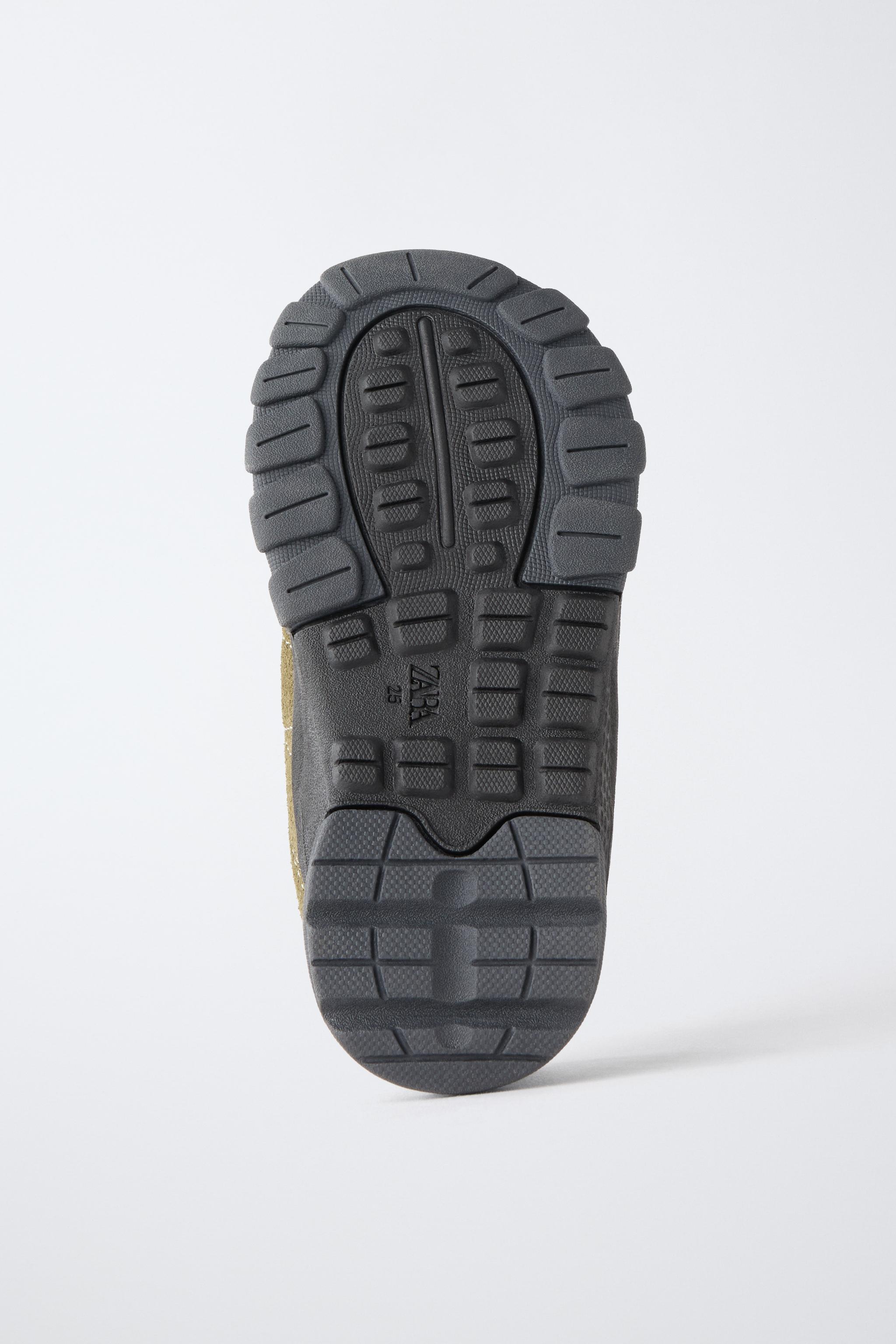 BASKET BAREFOOT EN CUIR