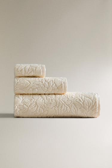 HANDTUCH MIT BLUMEN-JACQUARD - Gelb von Zara - Bild 0