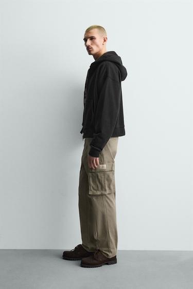 PANTALON CARGO COUPE DÉCONTRACTÉE - Kaki clair de Zara - Image 3