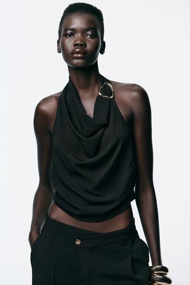 HALTER TOP WITH HARDWARE - Black by Zara
