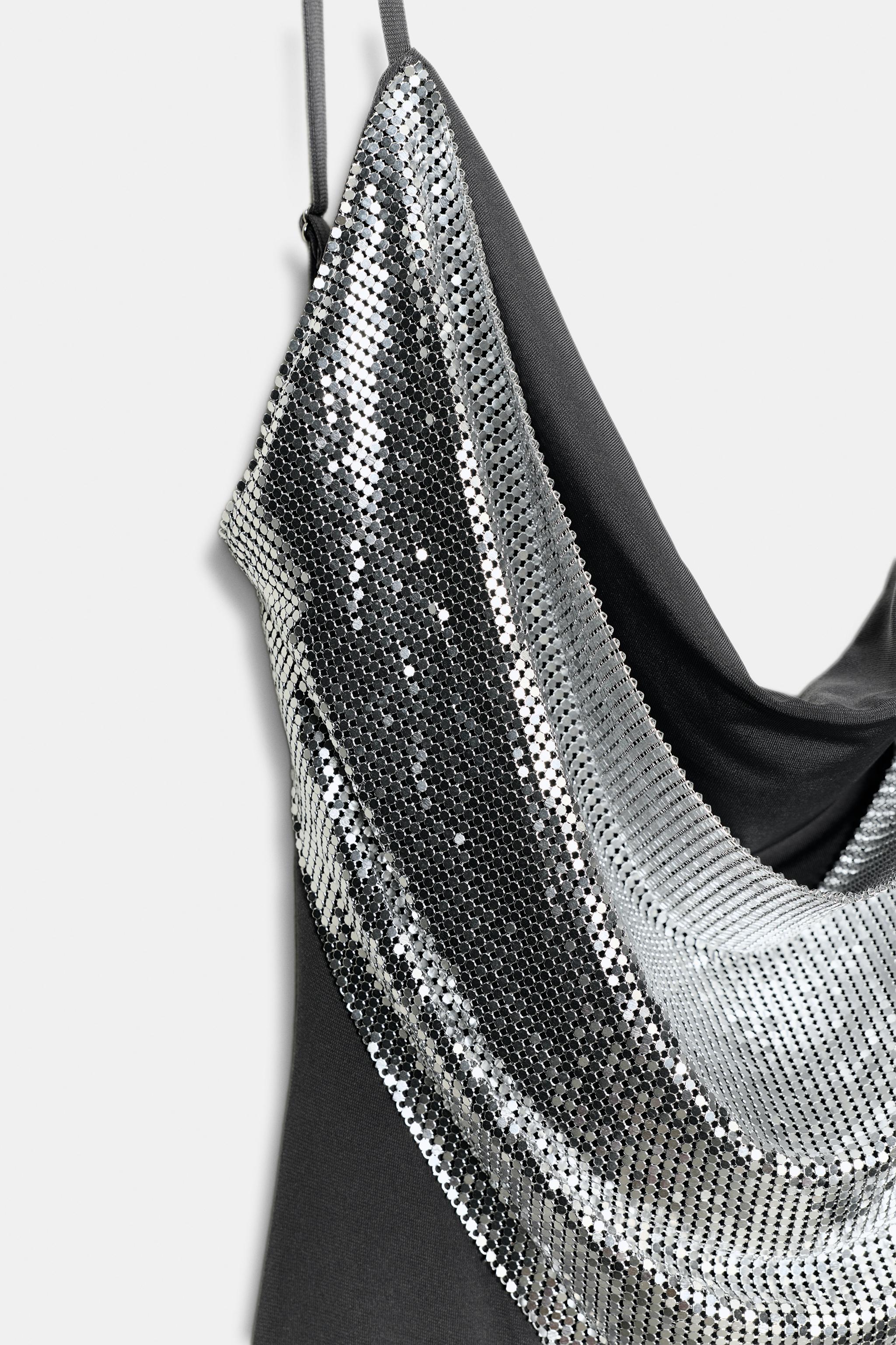 ROBE COURTE BIMATIÈRE EN MAILLE