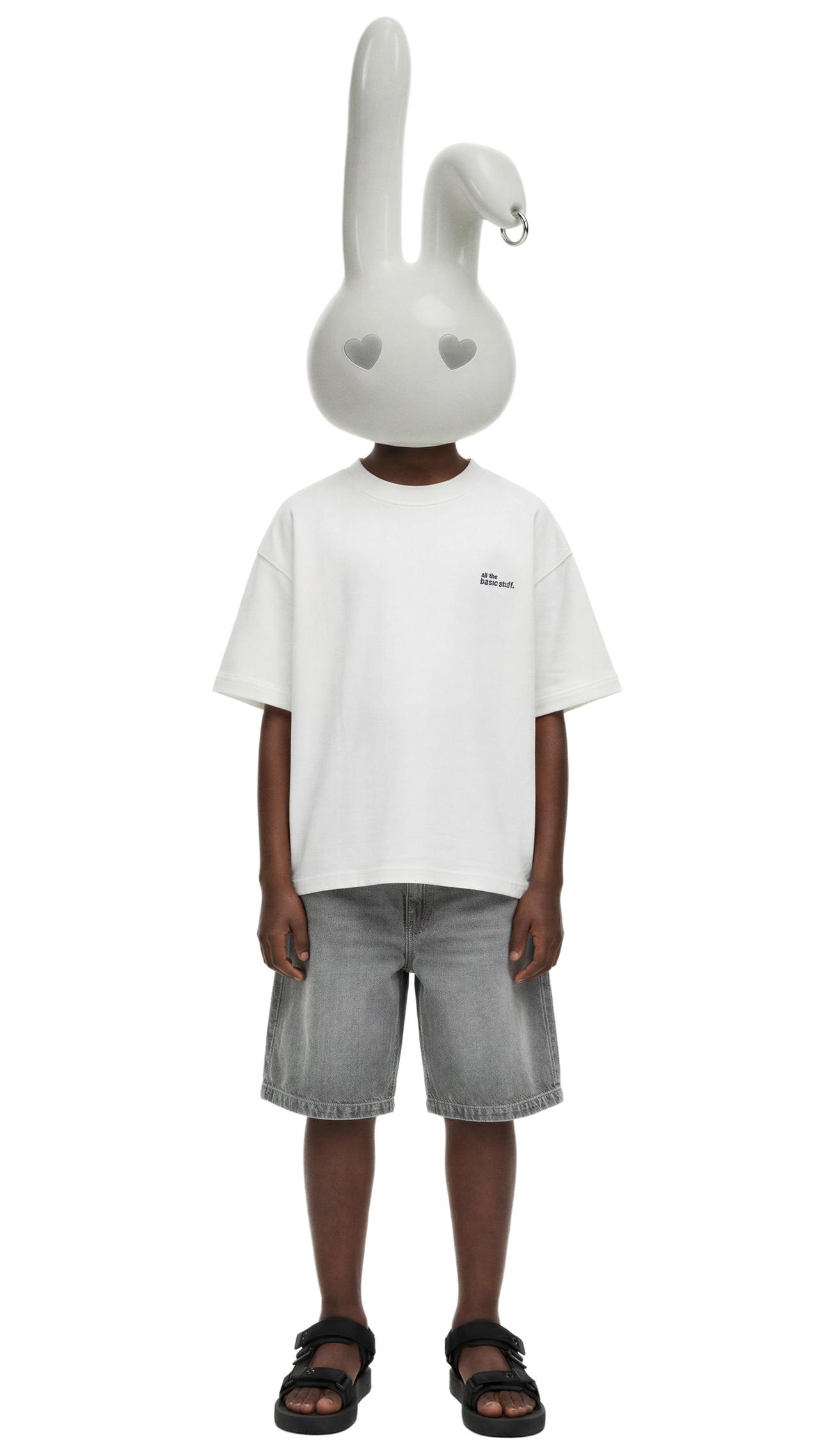 HEAVYWEIGHT EMBROIDERED TEXT T-SHIRT — Ecru