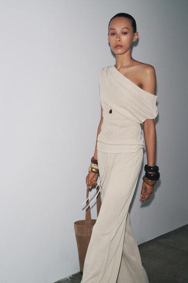 ASYMMETRIC CUT-OUT KNIT TOP - Sand by Zara - Image 0