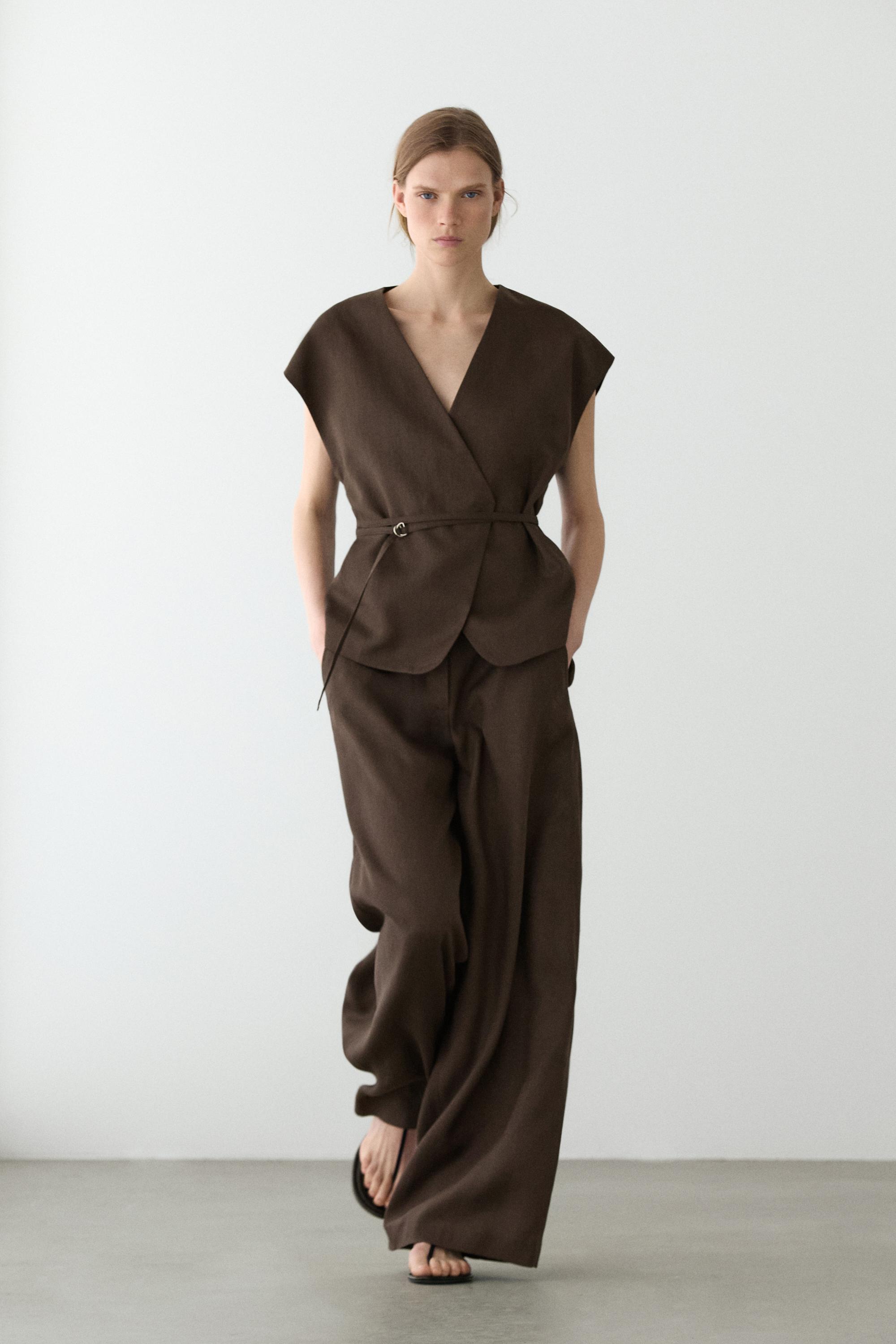 Linen blend waistcoat with wrap neckline — Brown