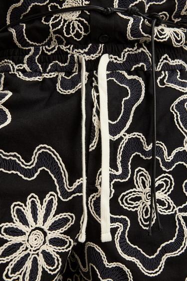 EMBOSSED EMBROIDERED BERMUDA SHORTS - Black by Zara - Image 5