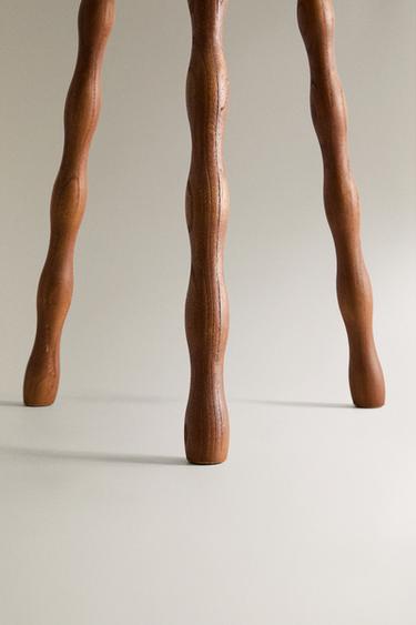 TABOURET EN BOIS D'ORME - Marron de Zara - Image 4